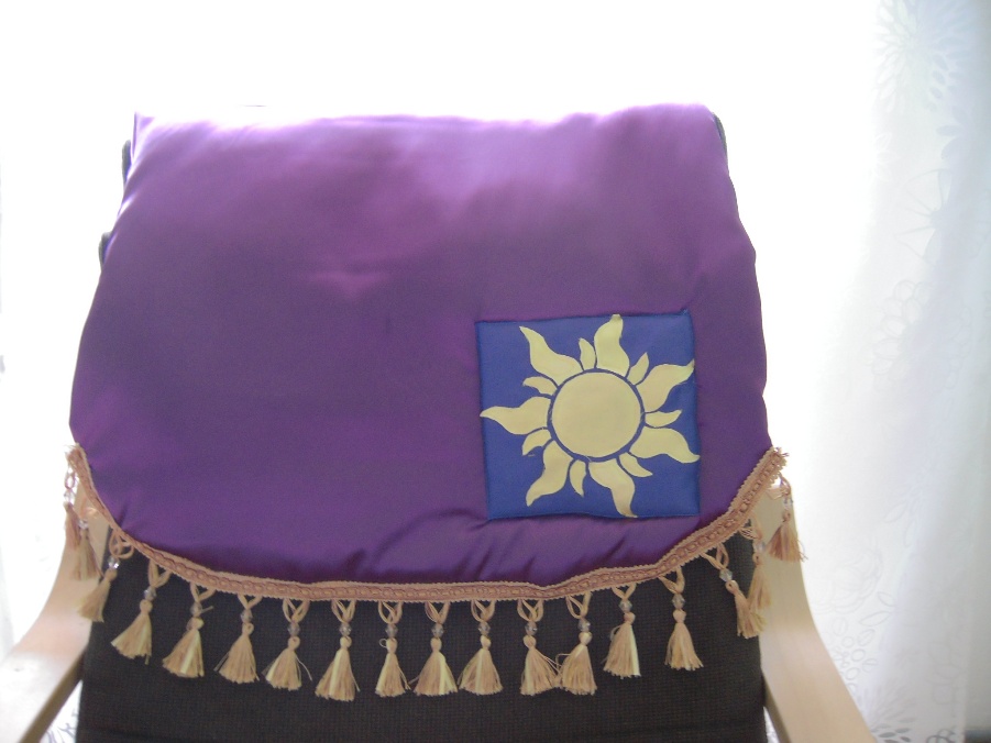 Tangled saddle blanket